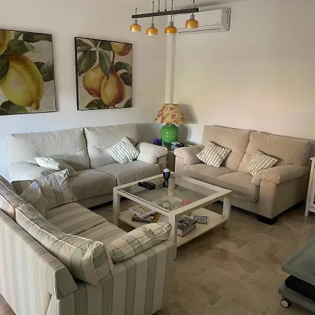 Manilva Beach: Your Costa Del Sol Getaway! Holiday home Castillo de Sabinillas